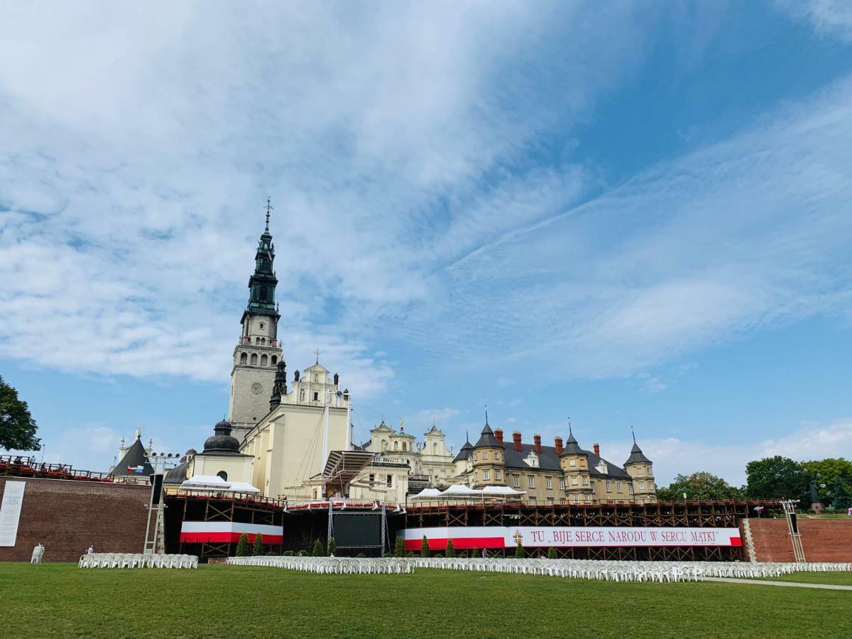 Отель Dom Pielgrzyma Schr Grabowka Экстерьер фото